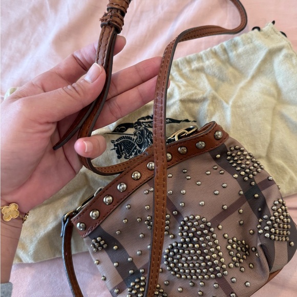 Mini Burberry handbag - Picture 5 of 9